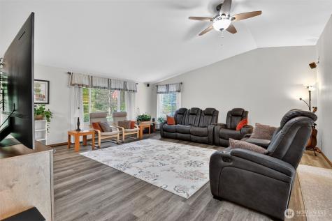 2830 SW Christmas Tree Lane Port Orchard WA 98367
