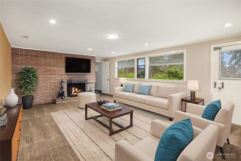 10000 48th Avenue NE Seattle WA 98125