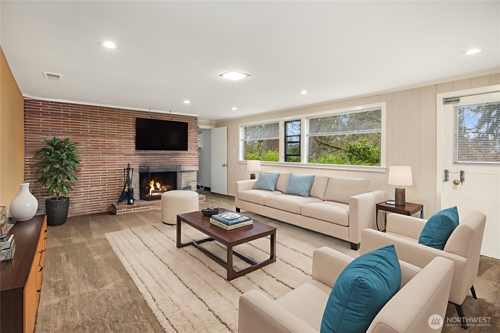 10000 48th Avenue NE Seattle WA 98125