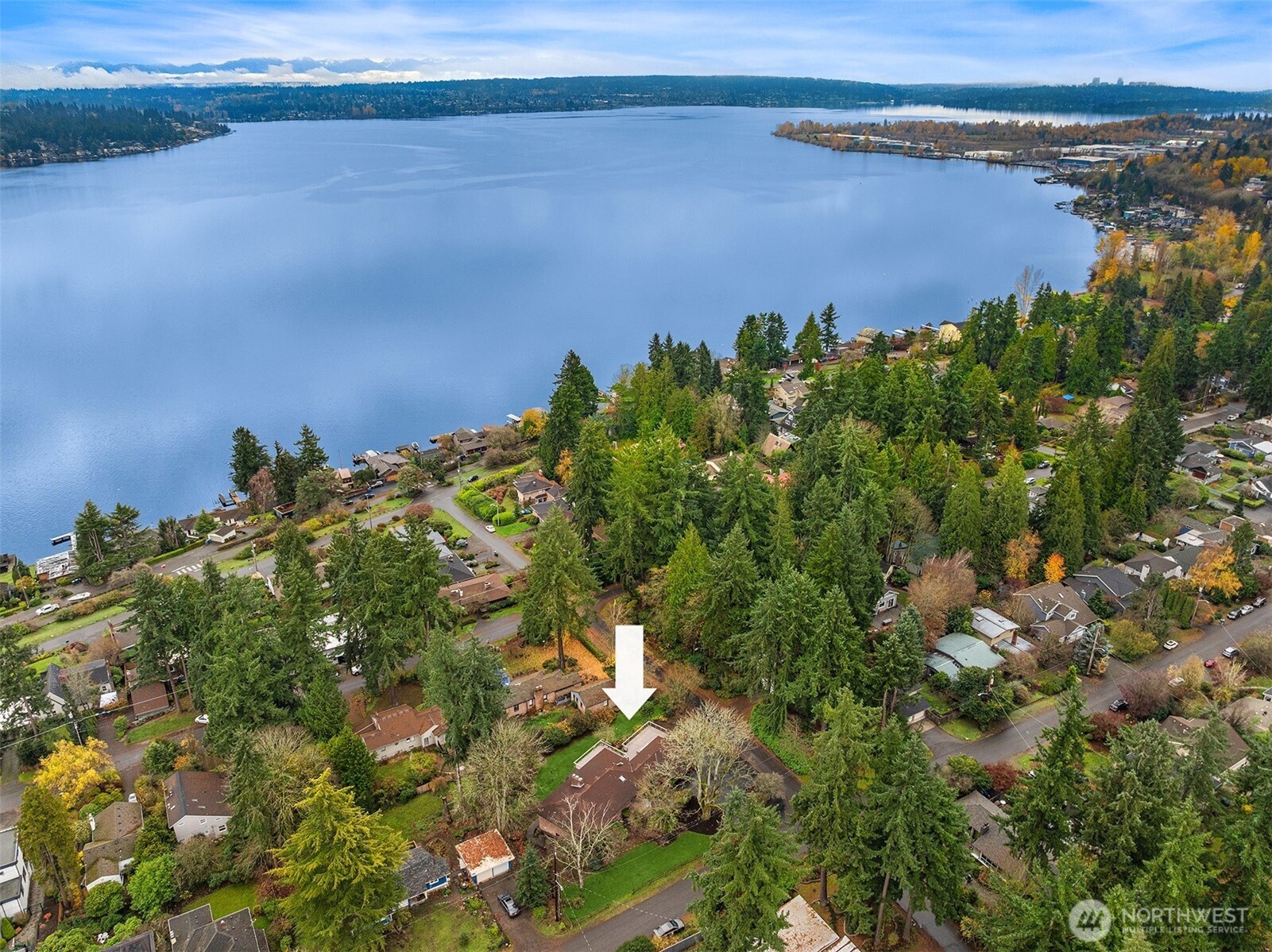 10000 48th Avenue NE Seattle WA 98125