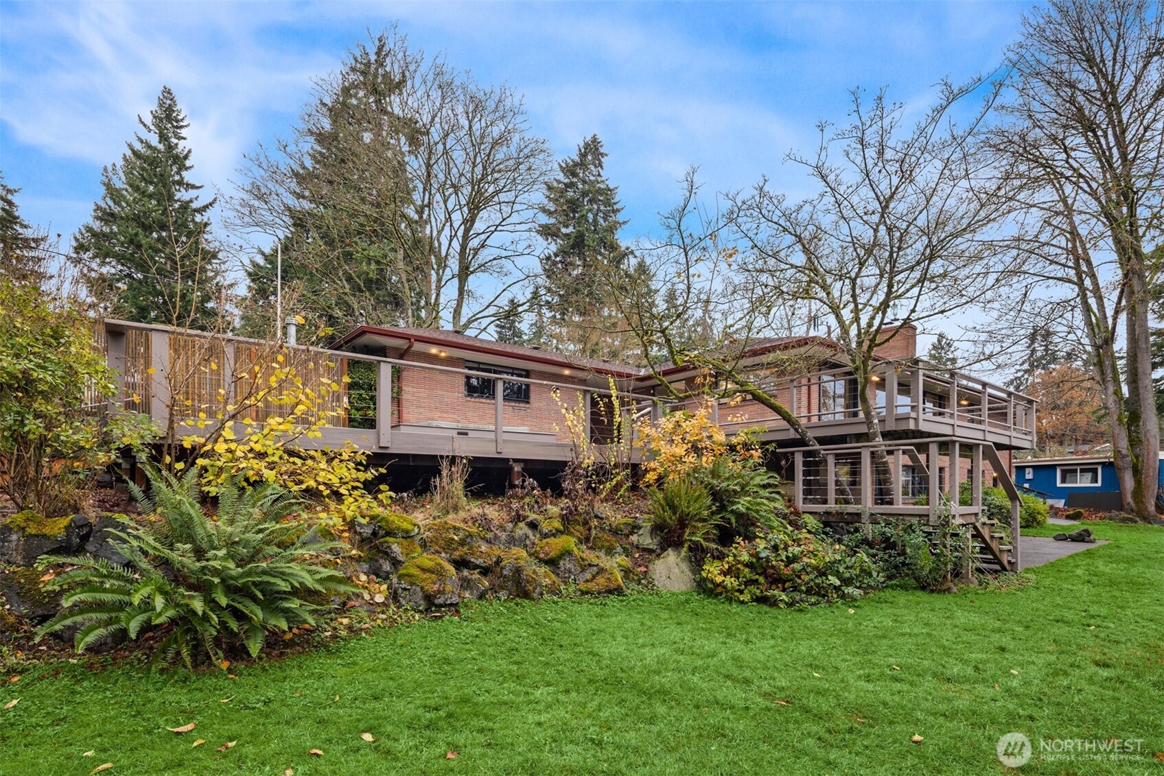 10000 48th Avenue NE Seattle WA 98125