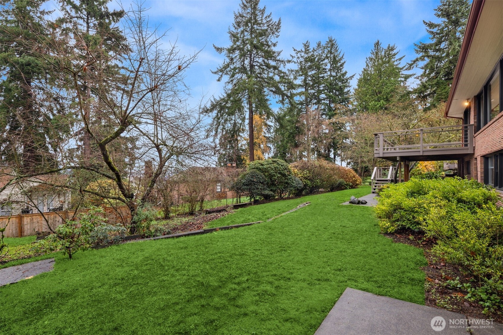 10000 48th Avenue NE Seattle WA 98125