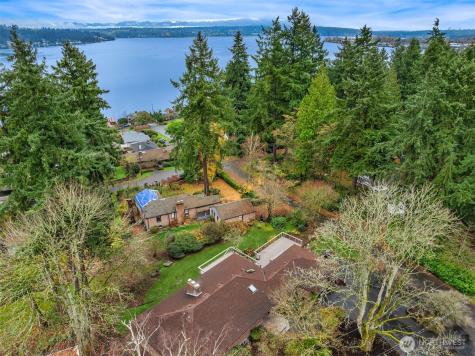 10000 48th Avenue NE Seattle WA 98125