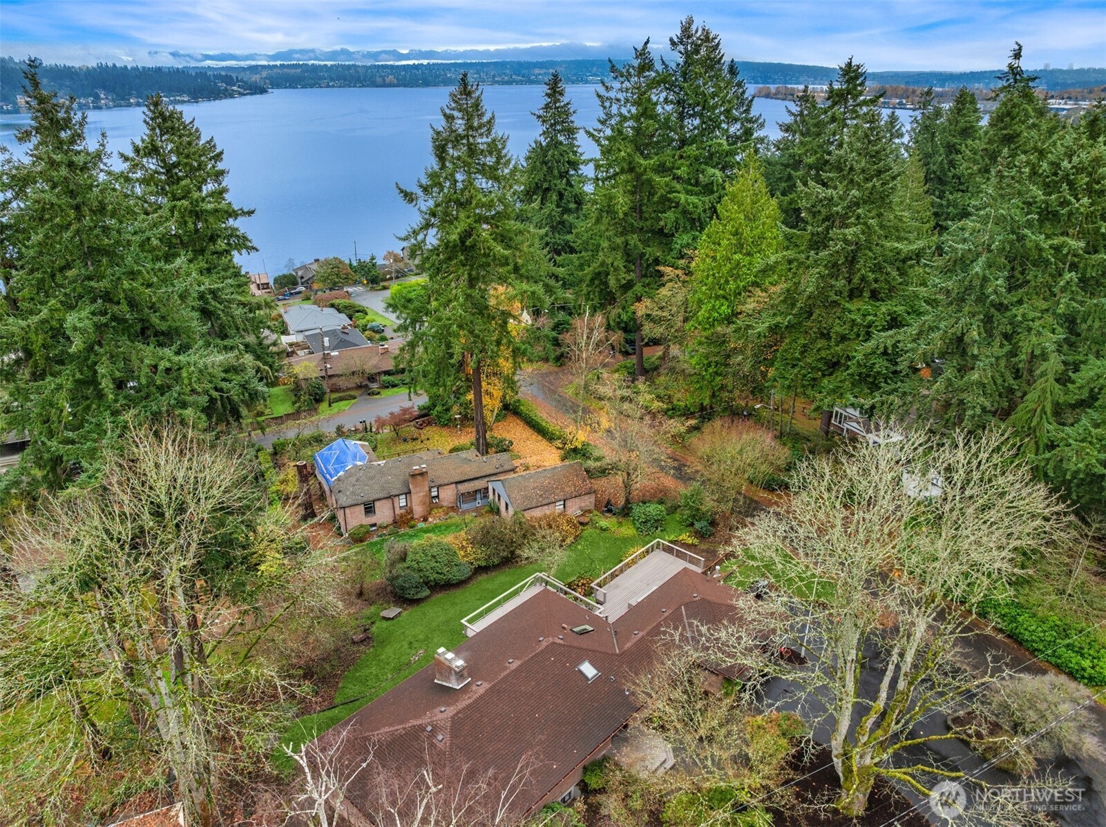 10000 48th Avenue NE Seattle WA 98125