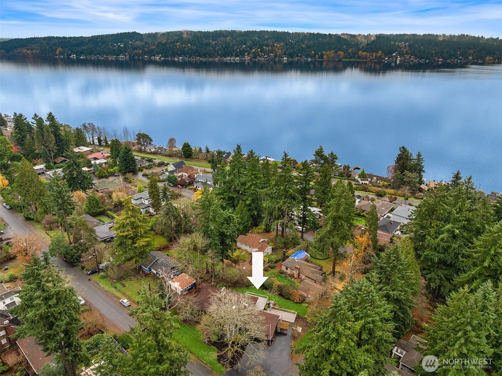 10000 48th Avenue NE Seattle WA 98125