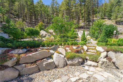 62 Golf Course Drive Pateros WA 98846