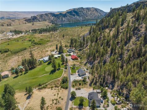 62 Golf Course Drive Pateros WA 98846