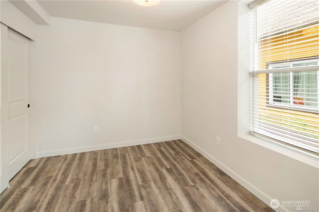 1529 Sturgus Avenue S Seattle WA 98144