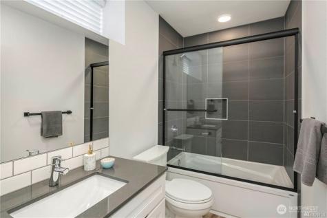 1529 Sturgus Avenue S Seattle WA 98144