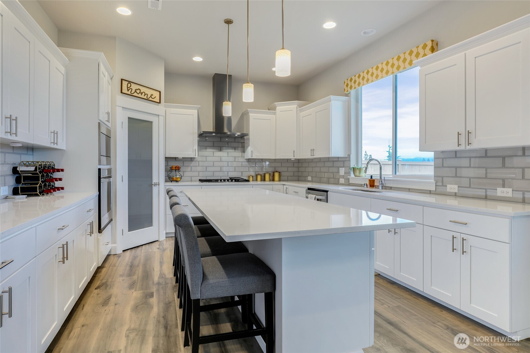 6211 232nd Avenue E Buckley WA 98321