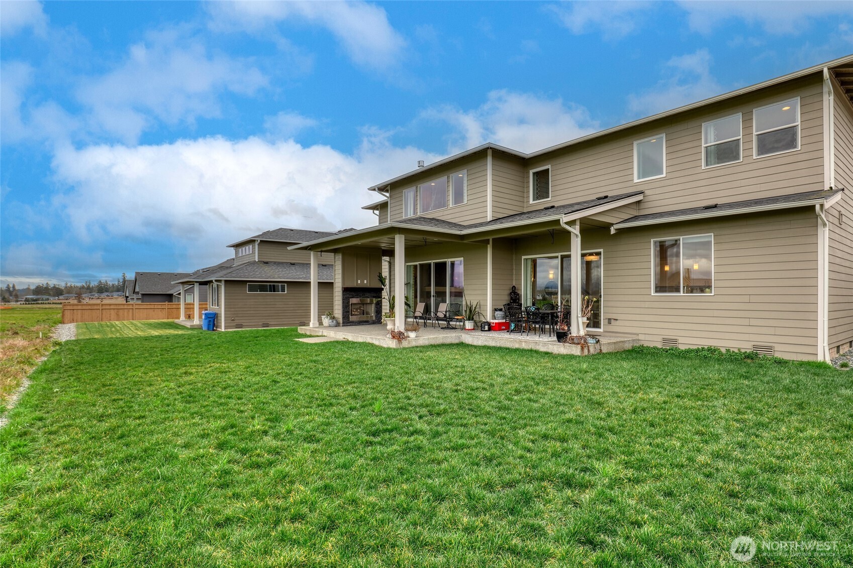 6211 232nd Avenue E Buckley WA 98321