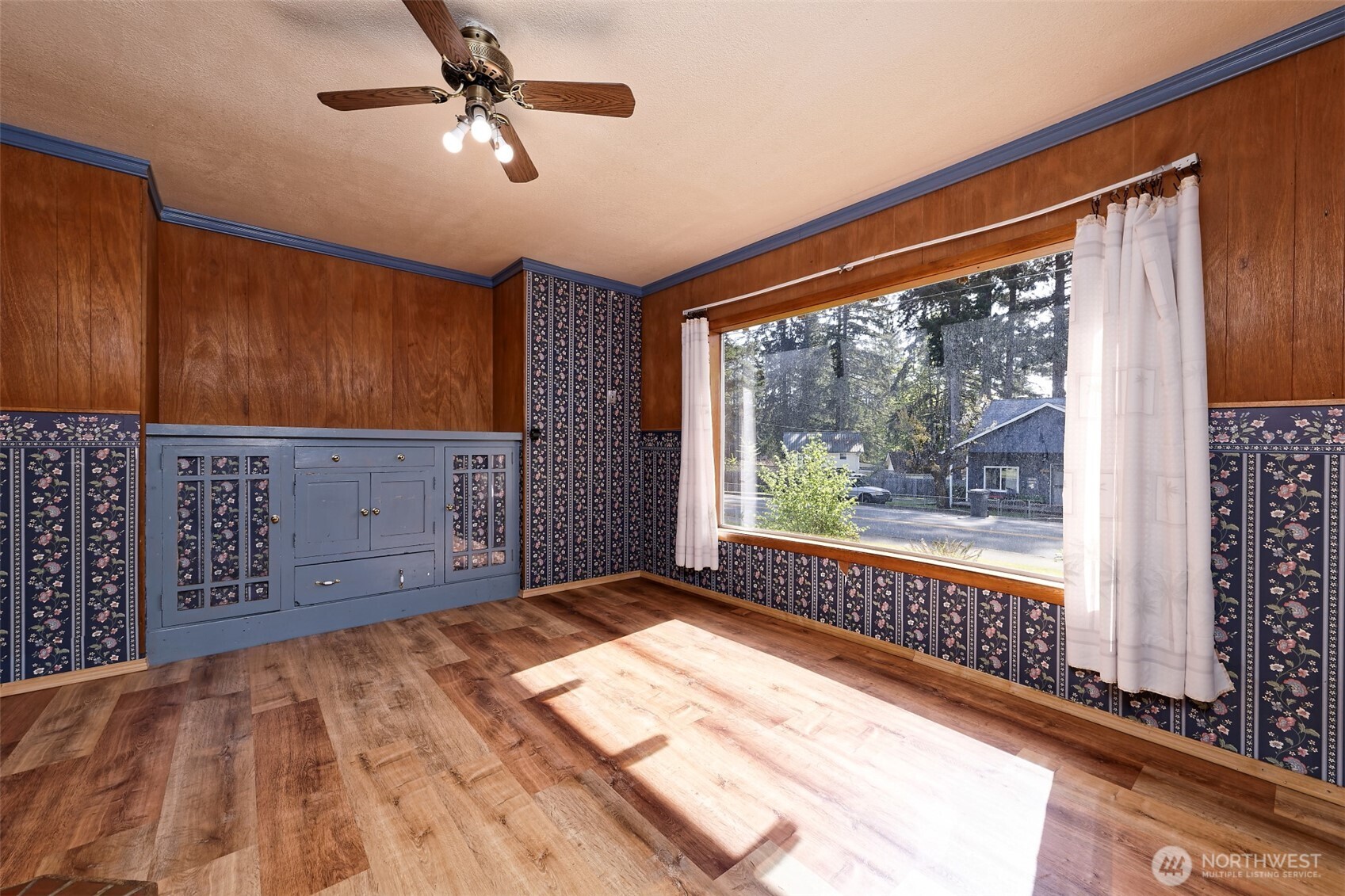 2005 Lake Boulevard Shelton WA 98584