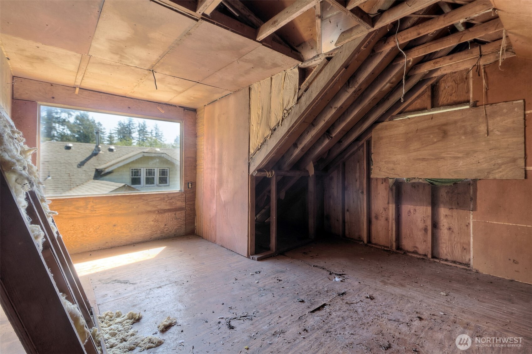 2005 Lake Boulevard Shelton WA 98584