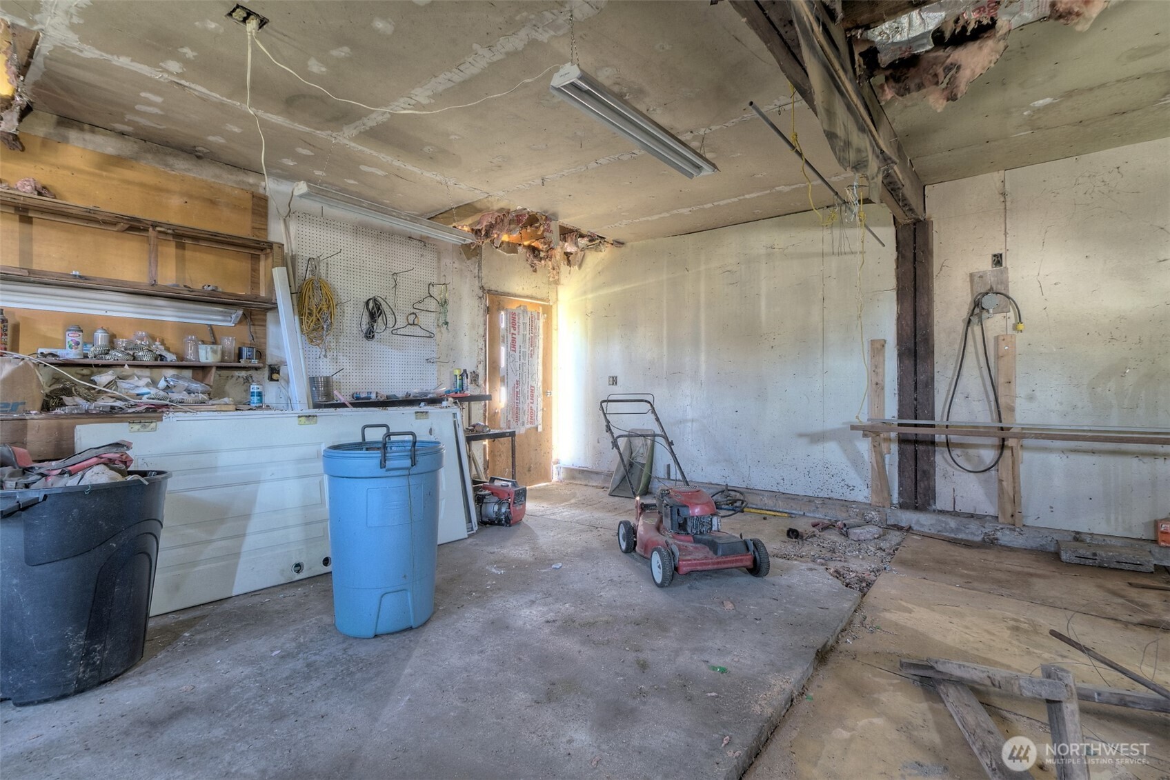 2005 Lake Boulevard Shelton WA 98584