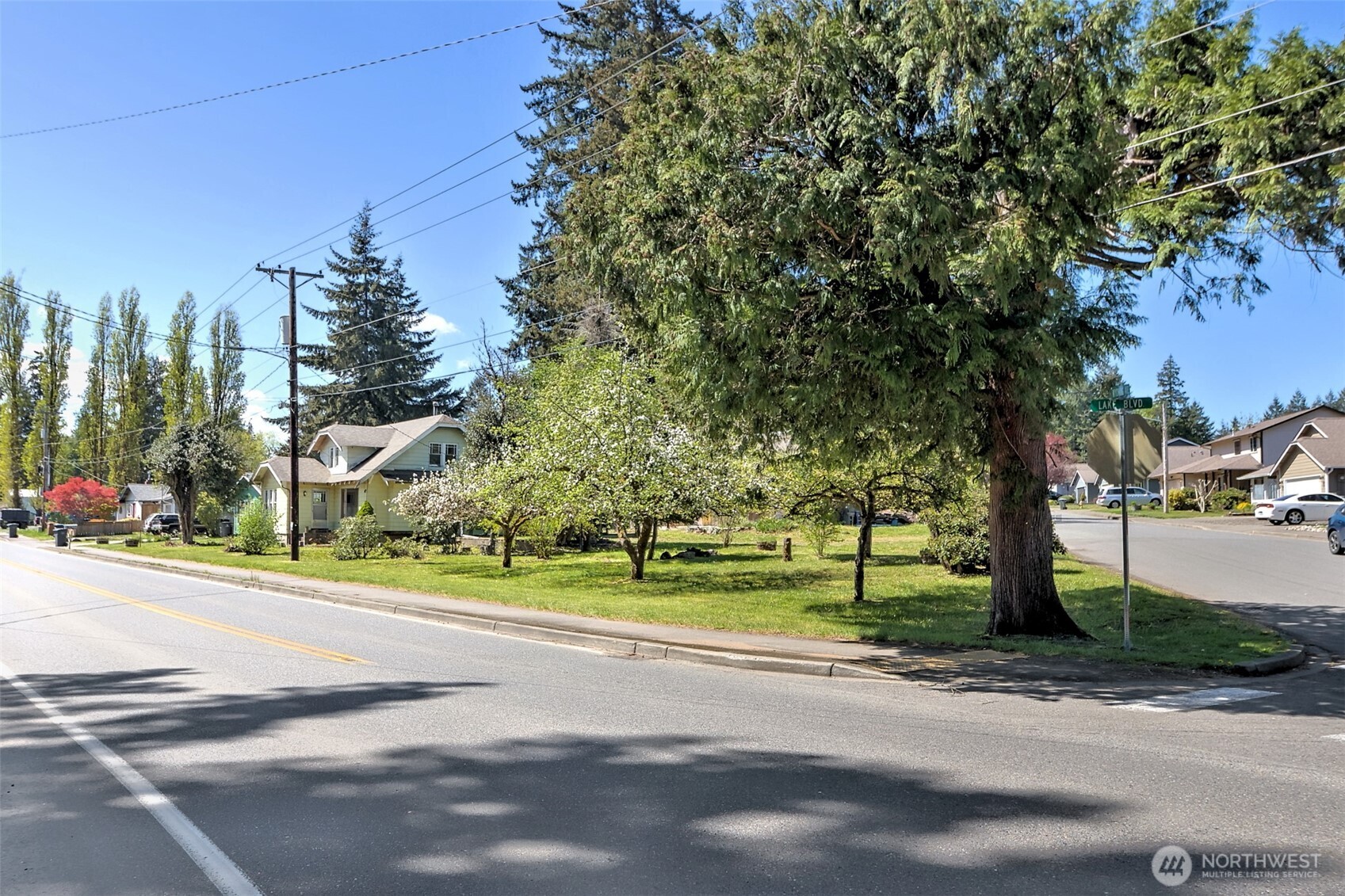 2005 Lake Boulevard Shelton WA 98584