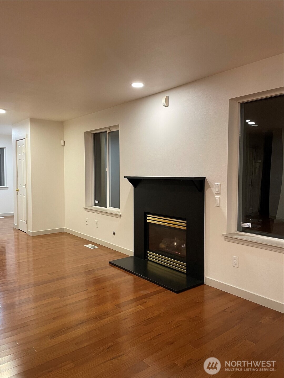 15409 51st Place W Edmonds WA 98026