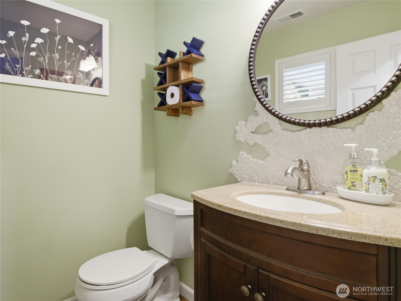 1813 Charles Street Dupont WA 98327