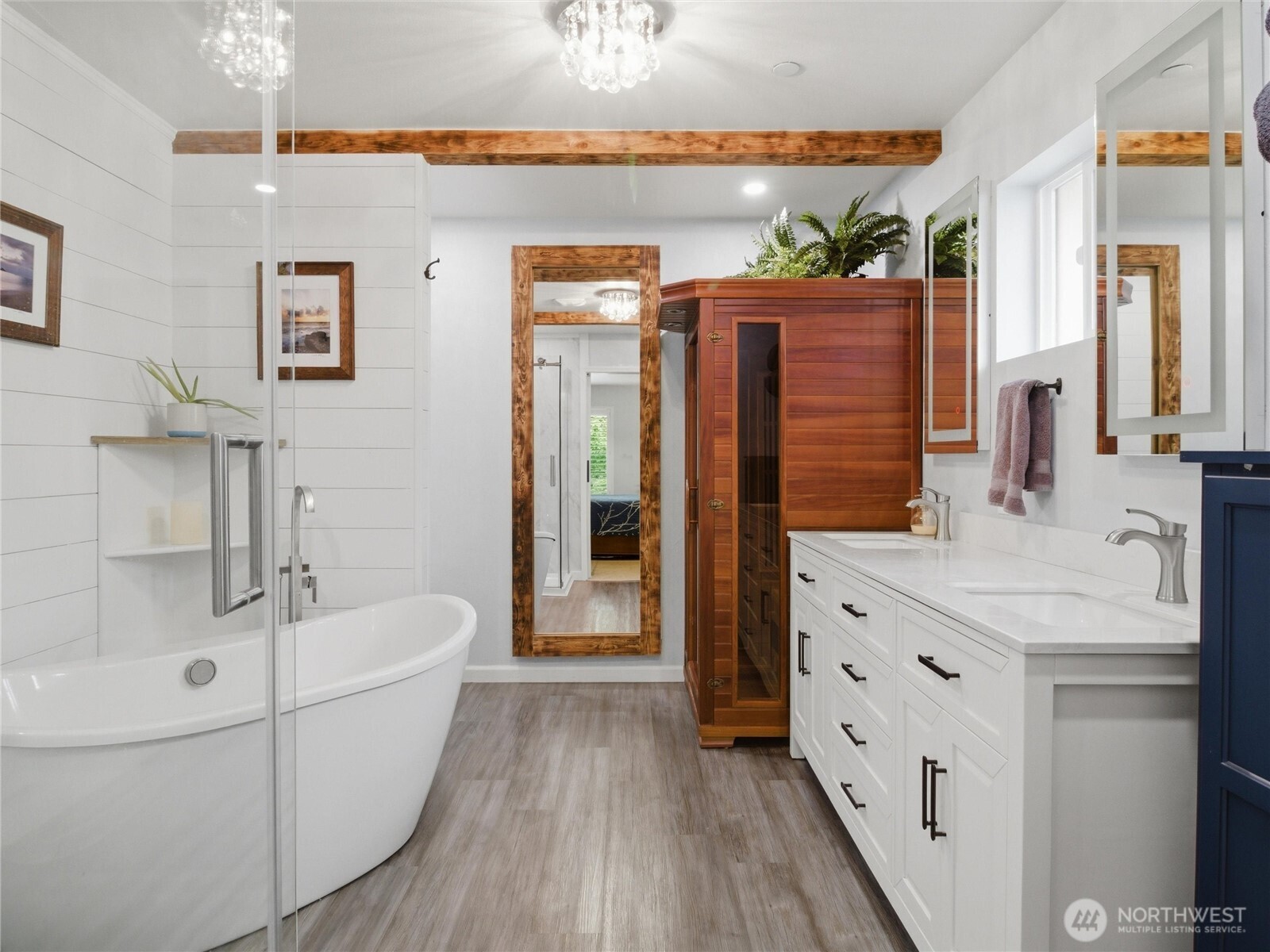 1813 Charles Street Dupont WA 98327