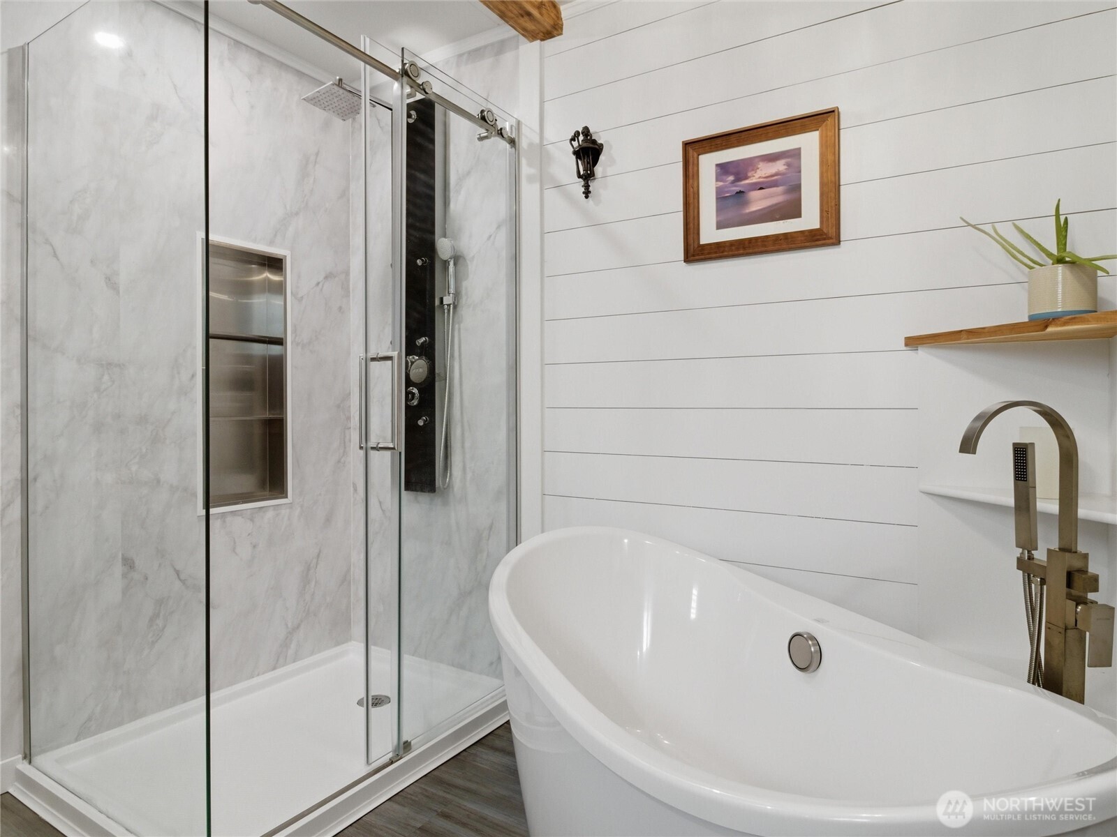 1813 Charles Street Dupont WA 98327