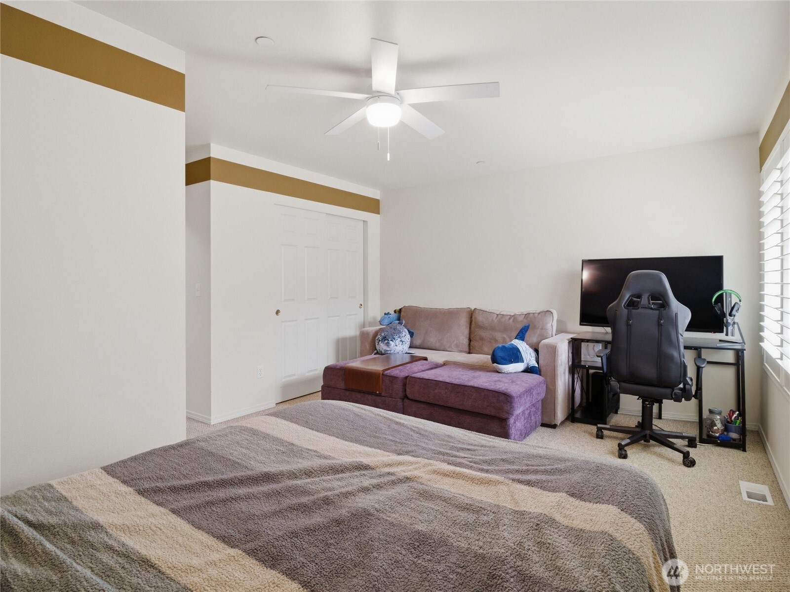 1813 Charles Street Dupont WA 98327