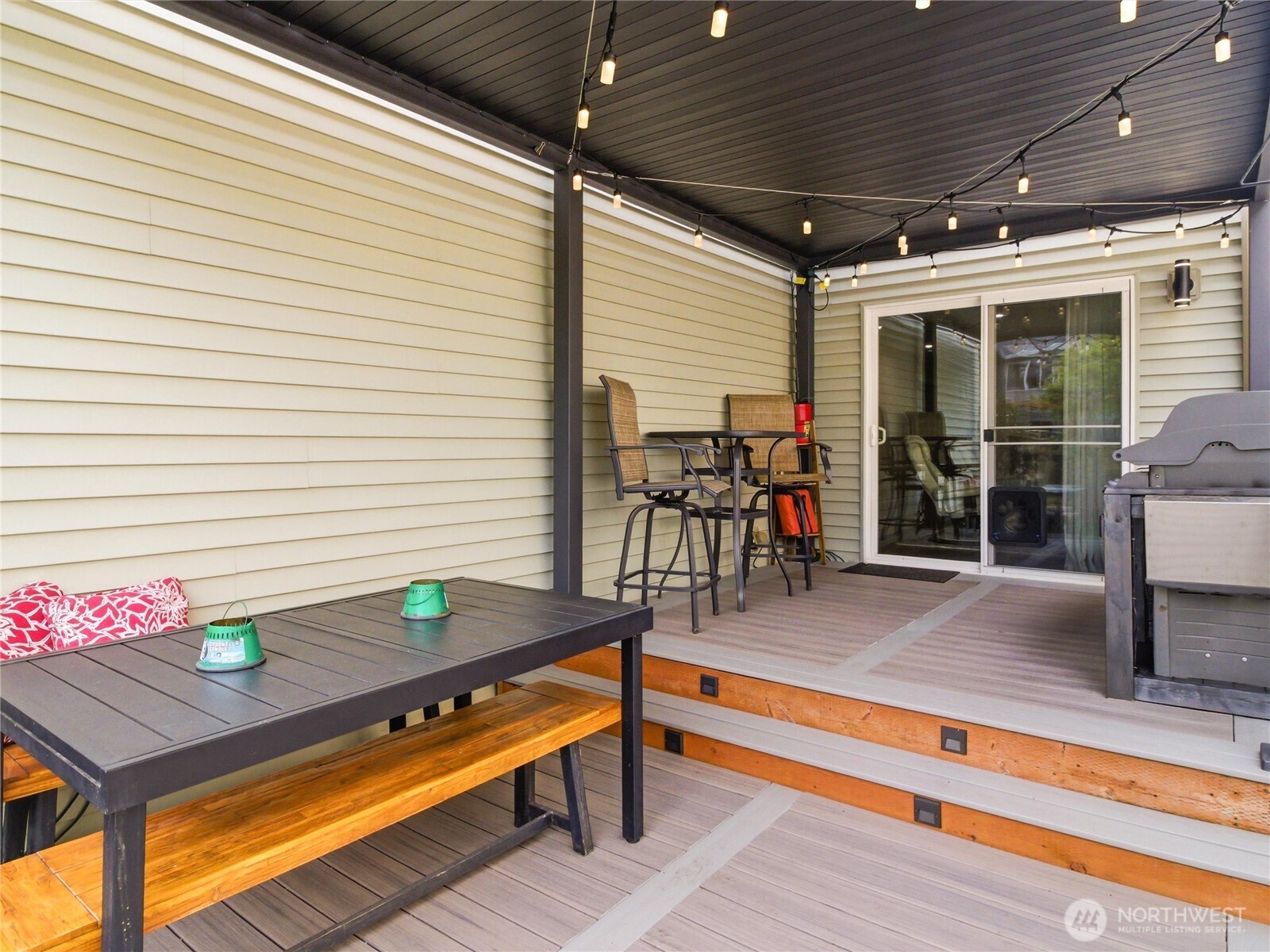 1813 Charles Street Dupont WA 98327