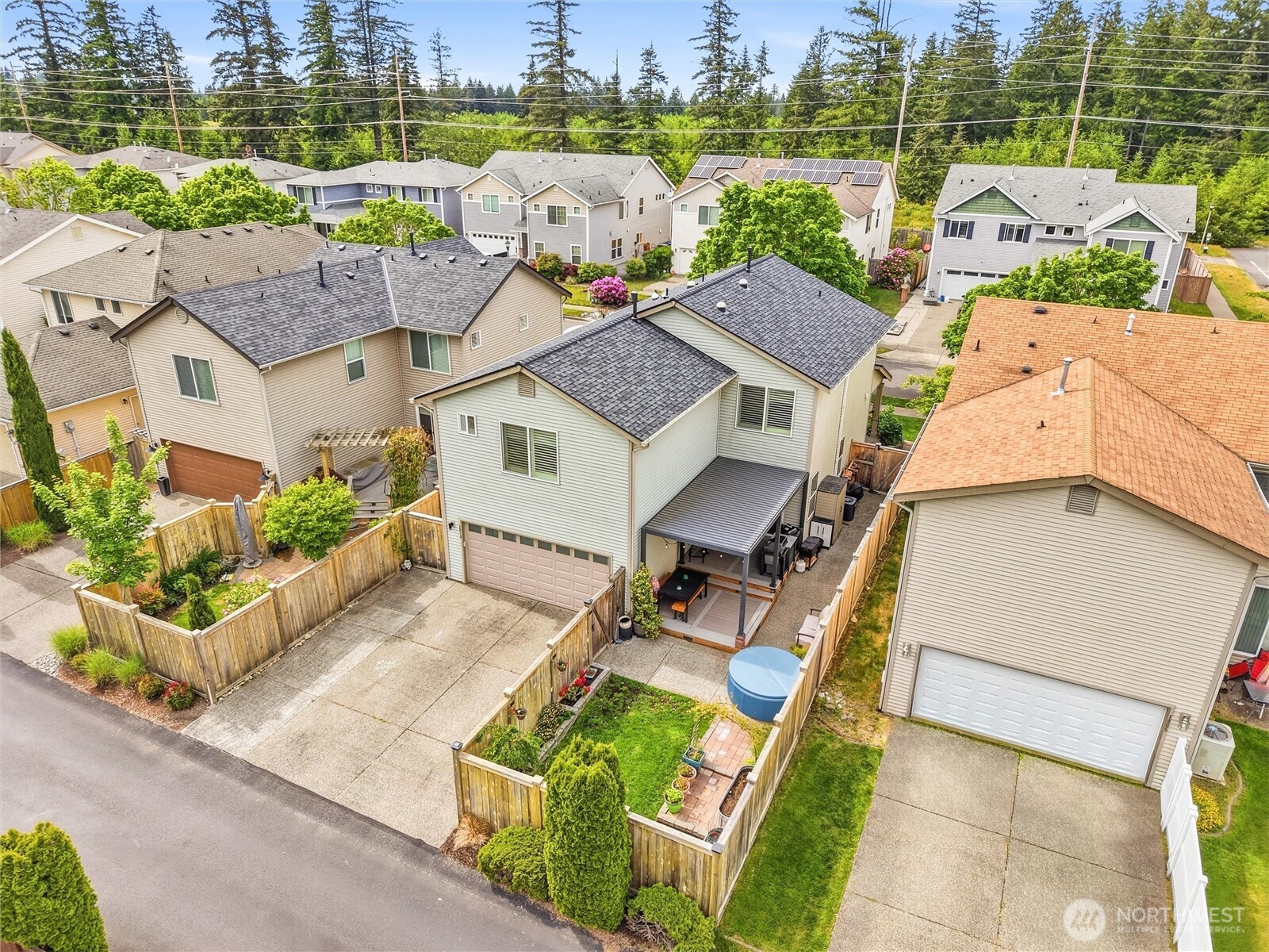1813 Charles Street Dupont WA 98327
