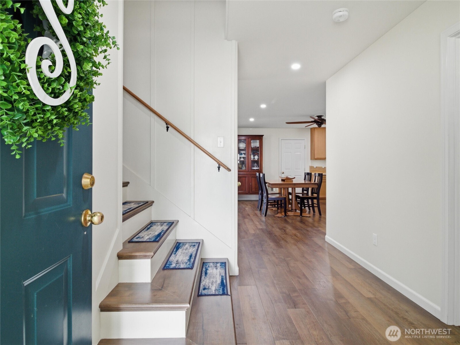1813 Charles Street Dupont WA 98327