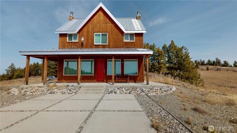 17 Teal Lake Road N Oroville WA 98844