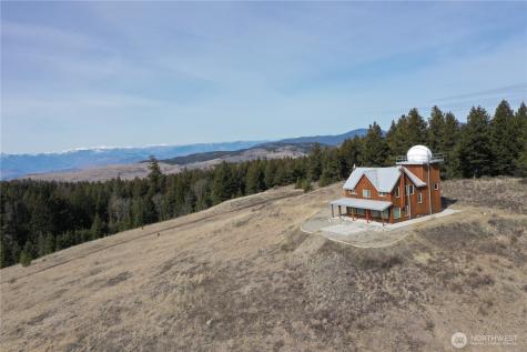 17 Teal Lake Road N Oroville WA 98844