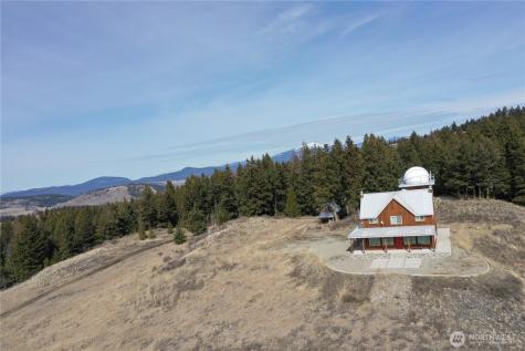 17 Teal Lake Road N Oroville WA 98844