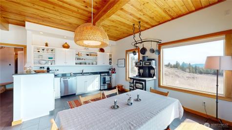 17 Teal Lake Road N Oroville WA 98844