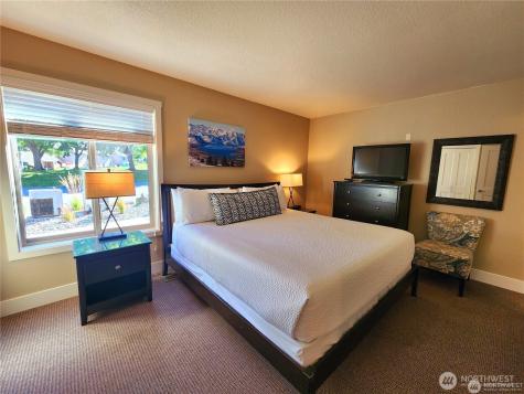 1 Beach 560-j Manson WA 98831