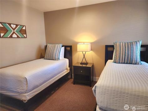 1 Beach 560-j Manson WA 98831