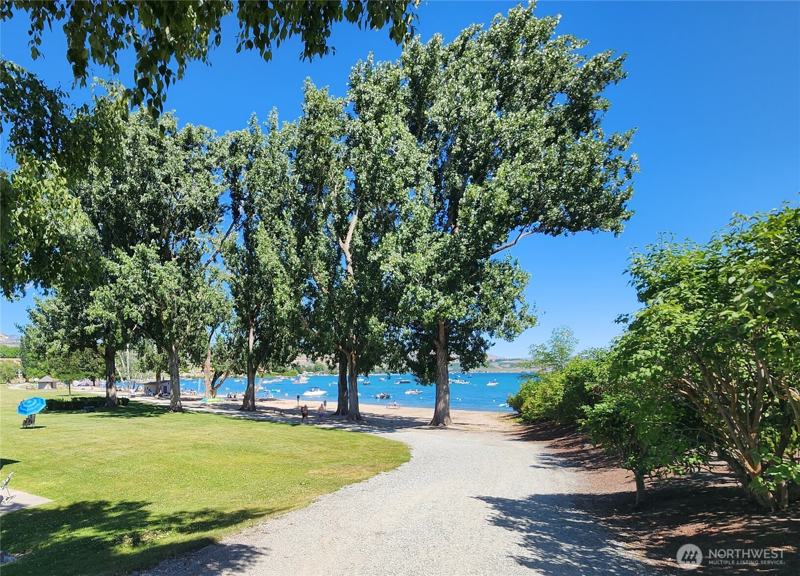 1 Beach 560-j Manson WA 98831