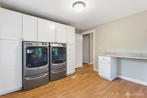 12817 Kapowsin Highlands Drive E Graham WA 98338