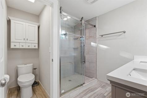 12817 Kapowsin Highlands Drive E Graham WA 98338