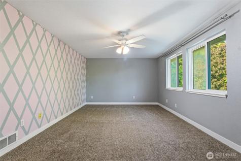 12817 Kapowsin Highlands Drive E Graham WA 98338