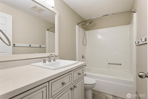 12817 Kapowsin Highlands Drive E Graham WA 98338