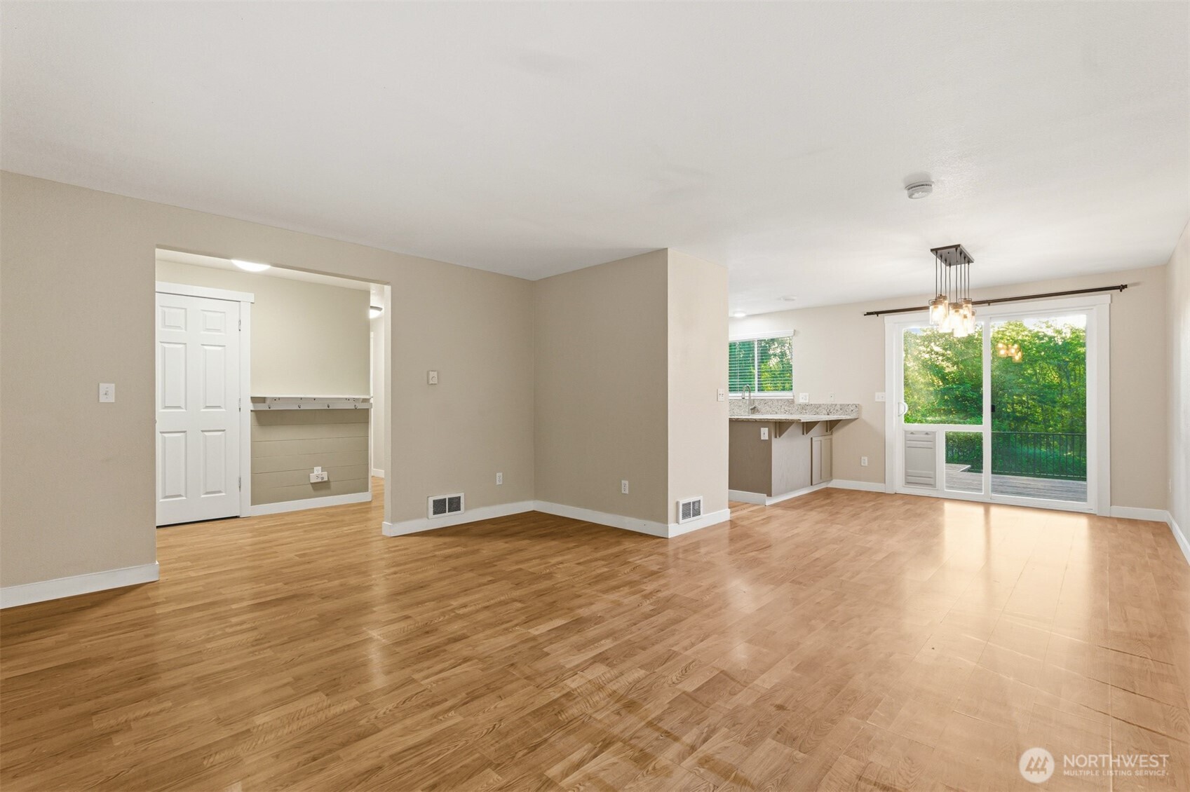 12817 Kapowsin Highlands Drive E Graham WA 98338