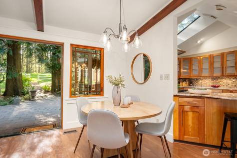16 Bridlewood Circle Kirkland WA 98033