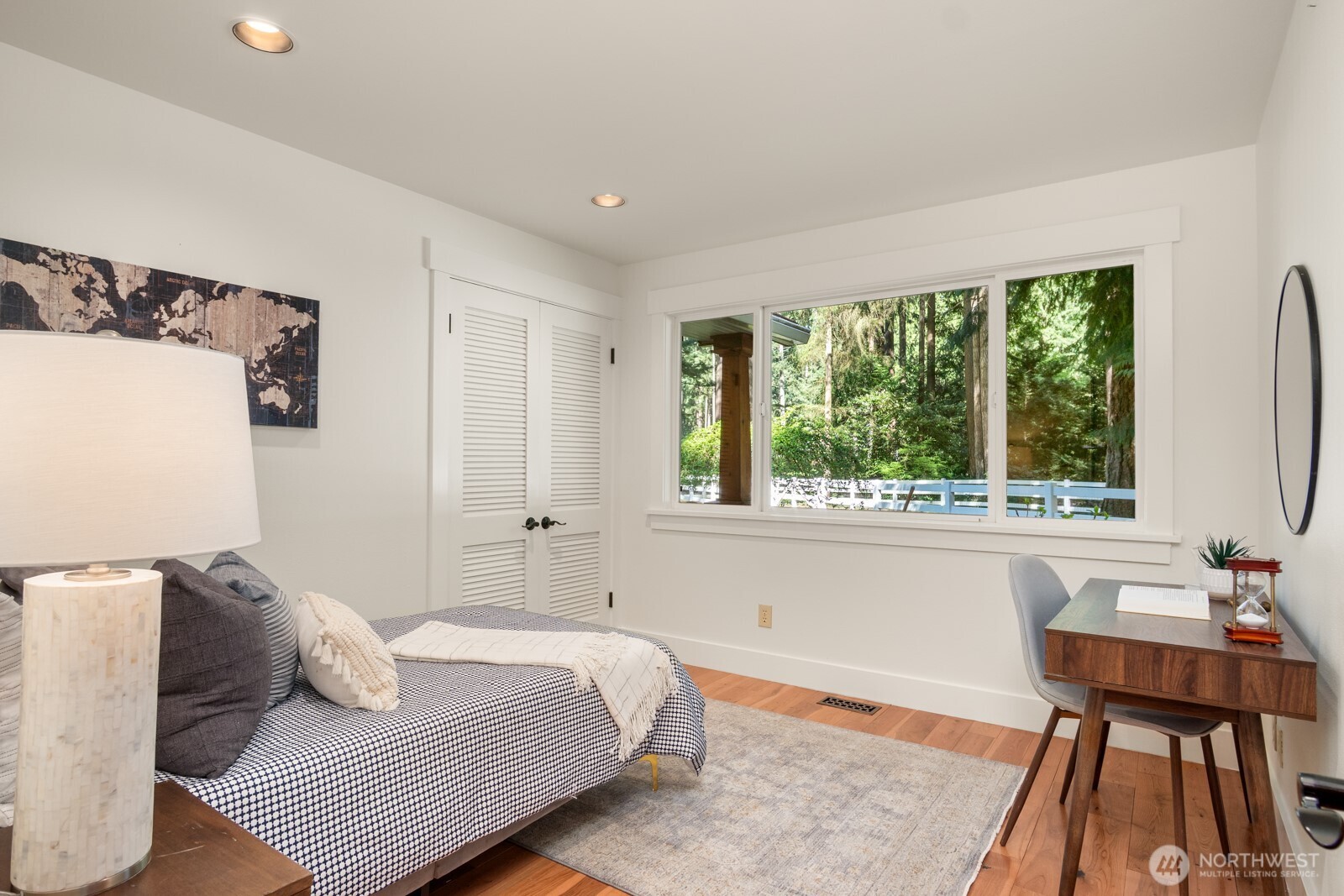 16 Bridlewood Circle Kirkland WA 98033