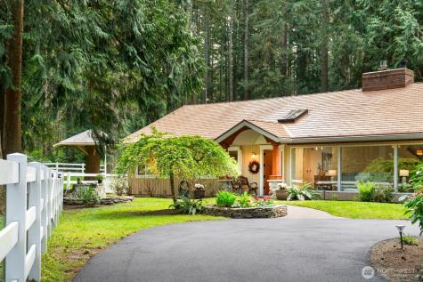 16 Bridlewood Circle Kirkland WA 98033