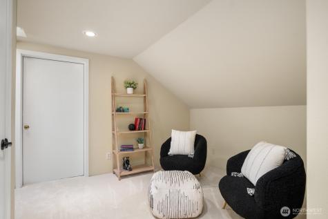 16 Bridlewood Circle Kirkland WA 98033