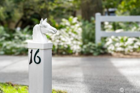 16 Bridlewood Circle Kirkland WA 98033