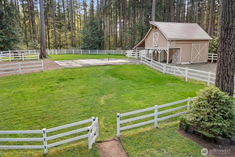 16 Bridlewood Circle Kirkland WA 98033