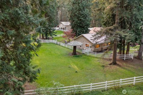 16 Bridlewood Circle Kirkland WA 98033