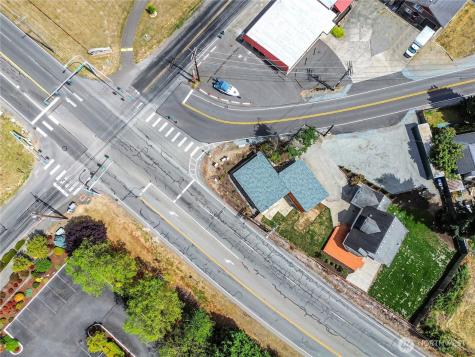3618 Chrisella Road E Edgewood WA 98372