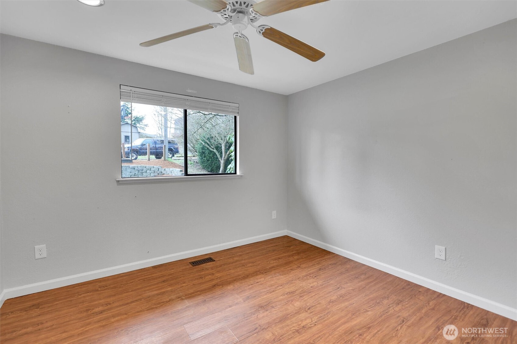 16825 17th Avenue SE Bothell WA 98012