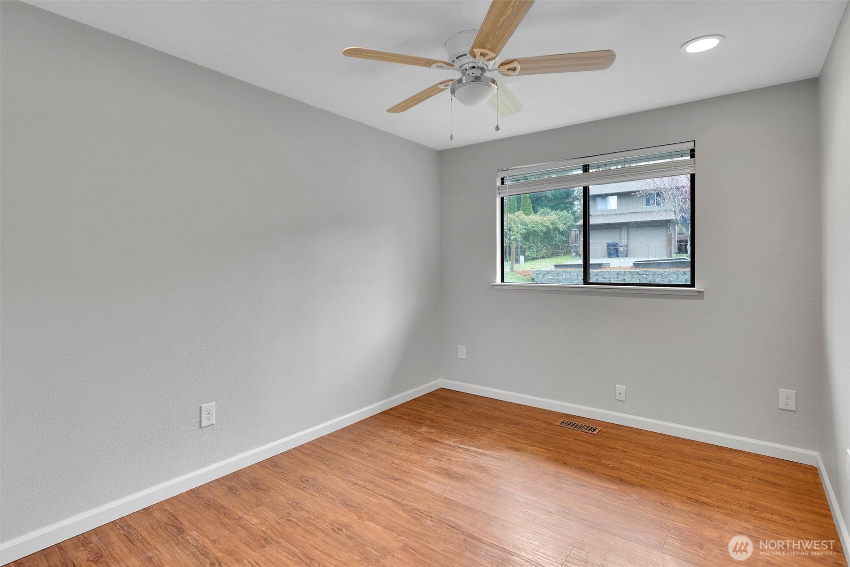 16825 17th Avenue SE Bothell WA 98012
