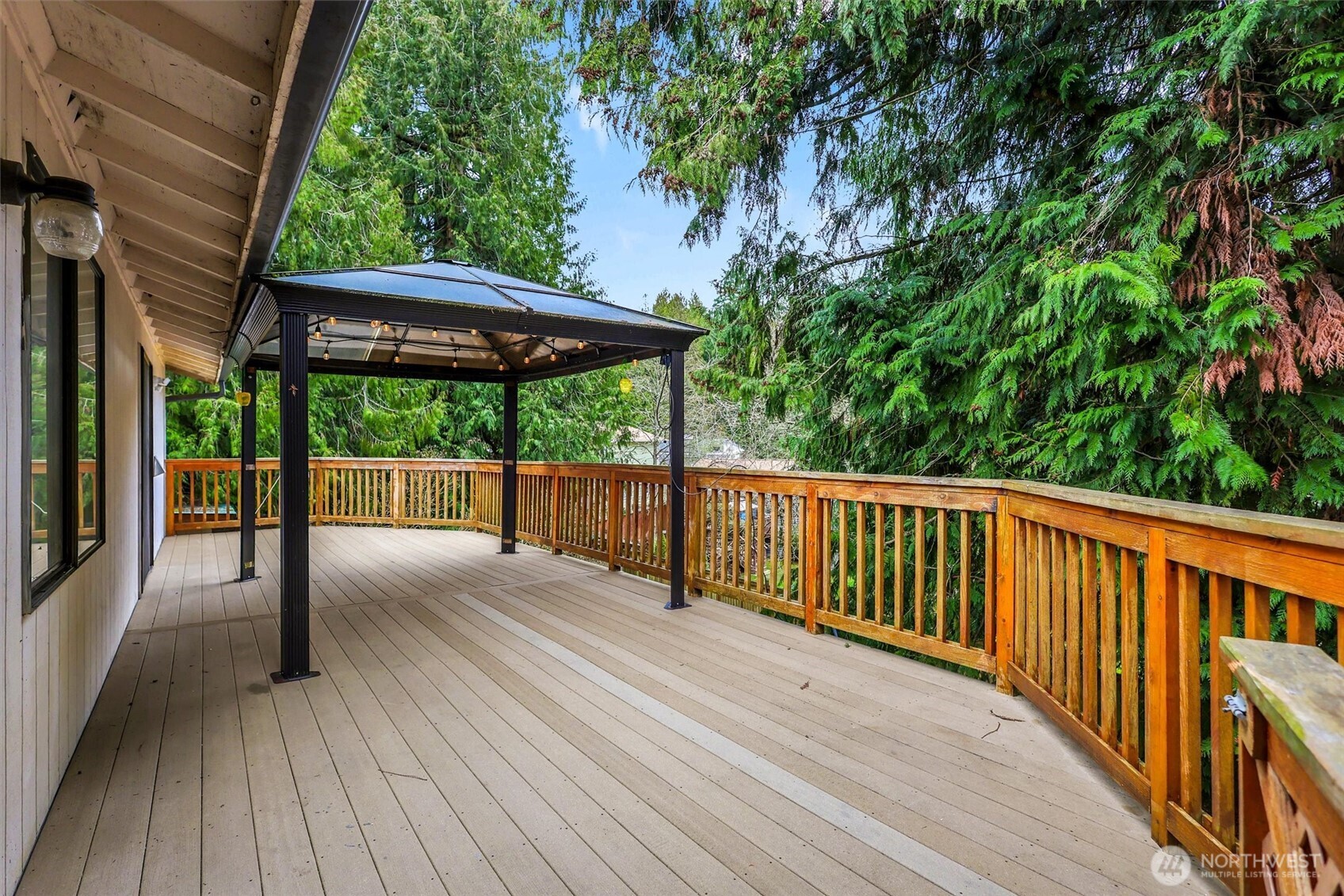 16825 17th Avenue SE Bothell WA 98012